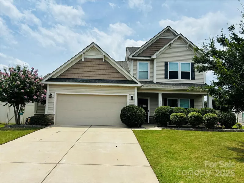 183 Water Ski DR, Statesville, NC 28677