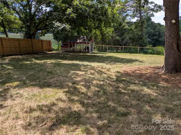 Salisbury, NC 28147,370 Ford RD