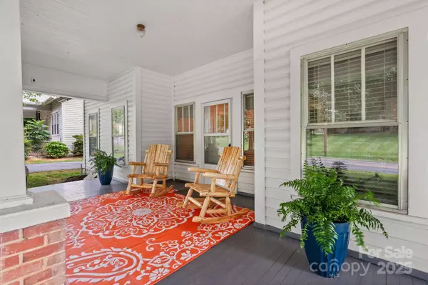Hiddenite, NC 28636,5415 Hwy 90 HWY E