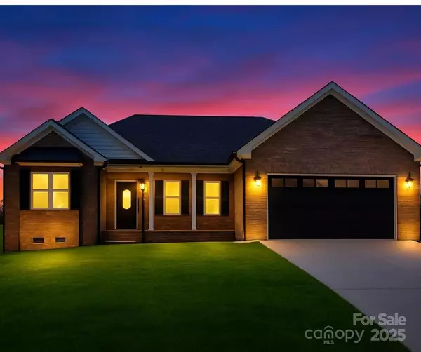 Lincolnton, NC 28092,3243 WILSON CT #11