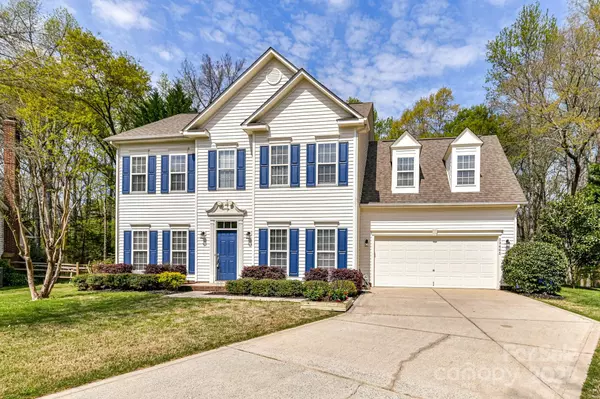 13405 Honeytree LN, Pineville, NC 28134
