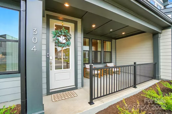 Belmont, NC 28012,304 Ardmore DR