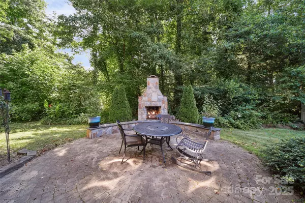 Mooresville, NC 28115,107 Wellesley LN