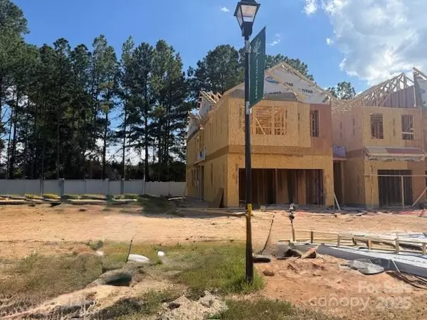 Clover, SC 29710,320 Laura Elizabeth LN
