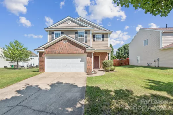 8605 Redding Glen AVE, Charlotte, NC 28216