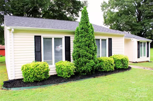 Monroe, NC 28112,1111 Helen ST