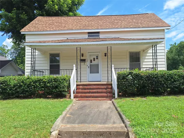 184 Cabarrus AVE E, Concord, NC 28025