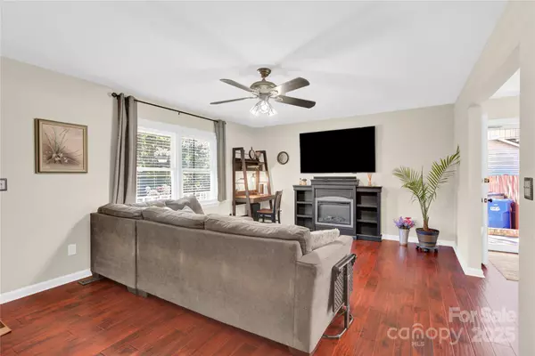 Statesville, NC 28625,159 Bowman RD