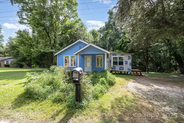Statesville, NC 28677,1110 Wall ST