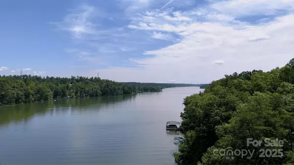 Connelly Springs, NC 28612,110 Rivercliff DR E