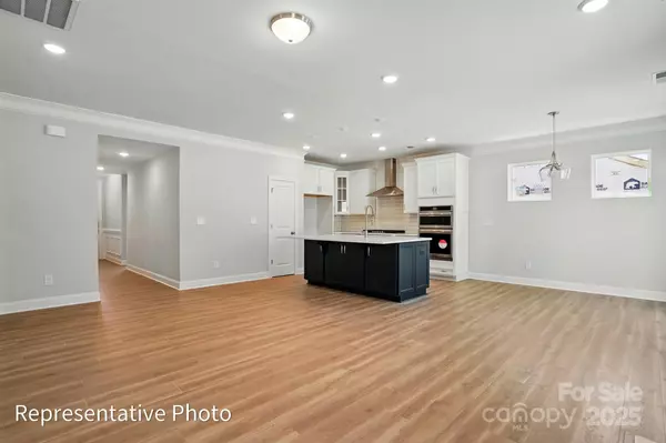 Mooresville, NC 28115,155 Prestwick WAY #36