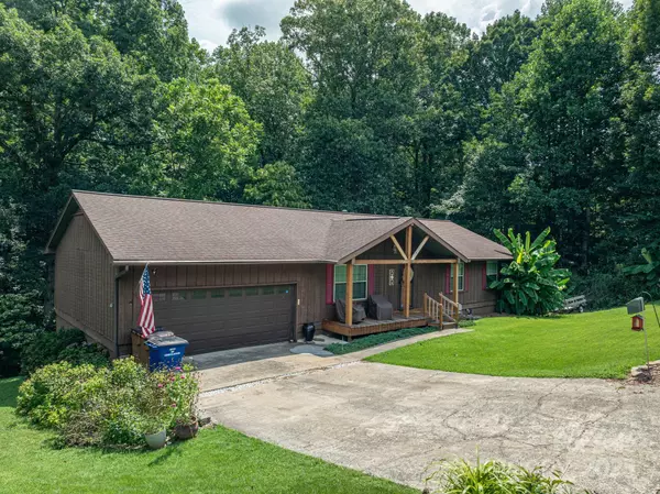 915 Danbrook CIR, Lincolnton, NC 28092