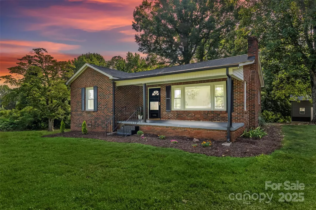 Newton, NC 28658,1116 Old Conover Startown RD