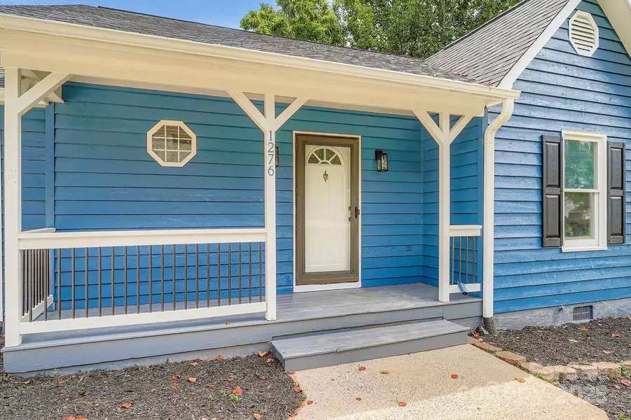 1276 Hidden Creek CIR, Hickory, NC 28602
