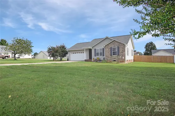 Mocksville, NC 27028,115 Cloister DR
