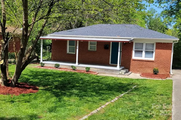 4101 Atmore ST, Charlotte, NC 28205