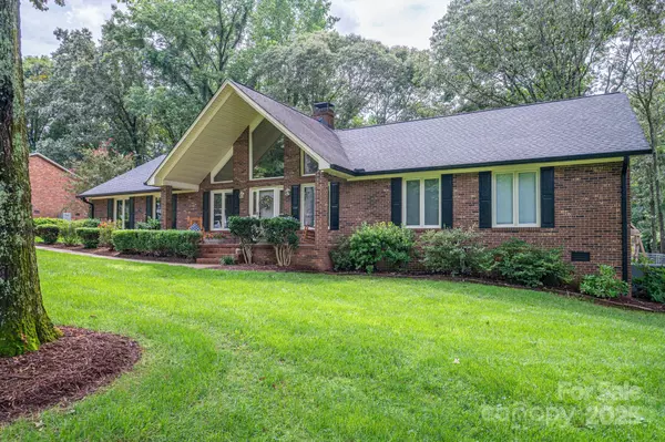 Lincolnton, NC 28092,801 Walker Branch RD