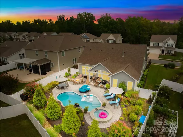 Mooresville, NC 28117,273 Preston RD