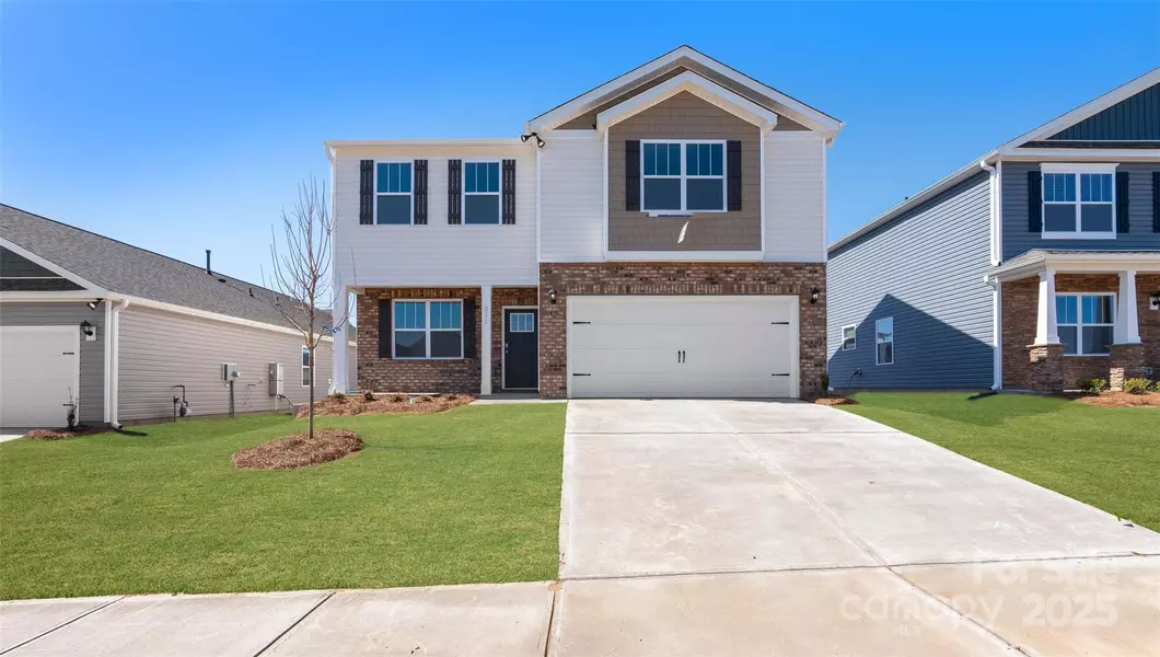 31 Shorthorn RD, Fletcher, NC 28732