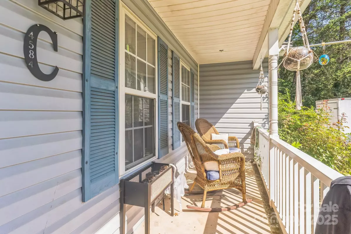 Maiden, NC 28650,4584 Cherokee DR