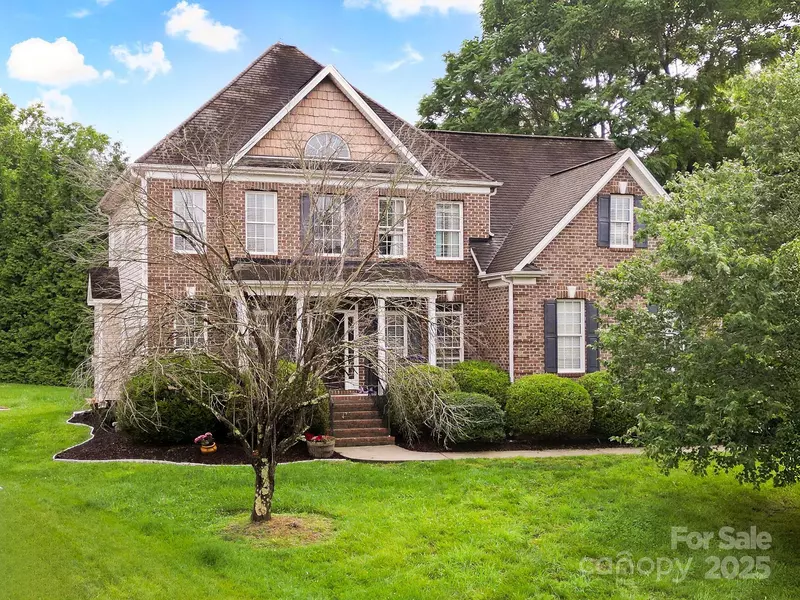 15 Orchard Grass CT, Greensboro, NC 27410