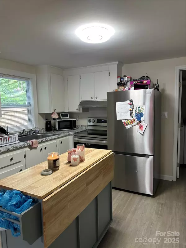 Shelby, NC 28150,507 Crawford ST