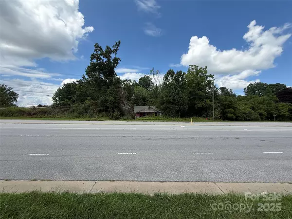 East Flat Rock, NC 28726,306 Upward RD