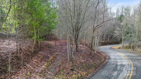 Mars Hill, NC 28754,15 Our Way DR