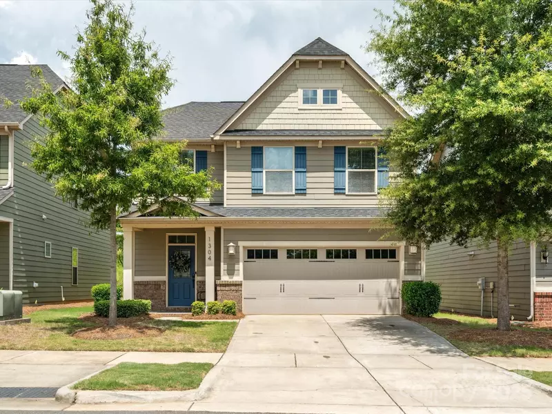 1304 Piedmont Park DR, Charlotte, NC 28217