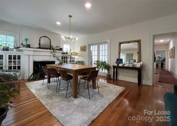 Charlotte, NC 28204,1130 Harding PL