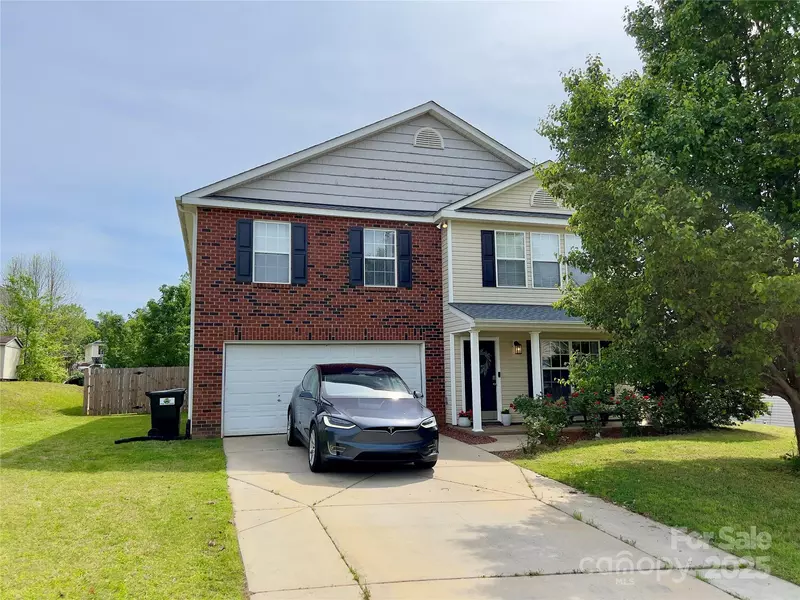 10527 River Hollow CT, Charlotte, NC 28214