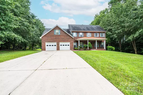 Lenoir, NC 28645,1008 Barrington DR NE