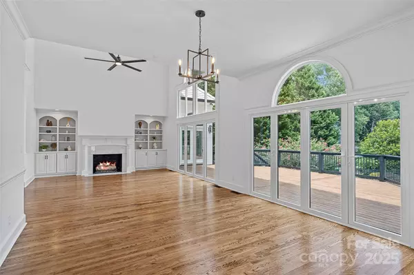 Cornelius, NC 28031,21404 Blakely Shores DR