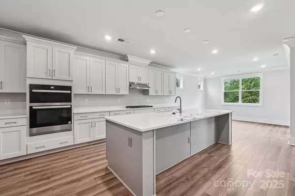 Tega Cay, SC 29708,558 Tonka PATH