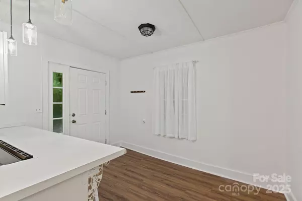Tryon, NC 28782,3178 US 176 HWY