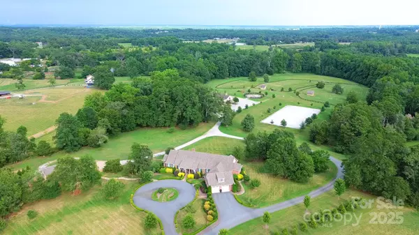 Columbus, NC 28722,1970 Chesnee RD