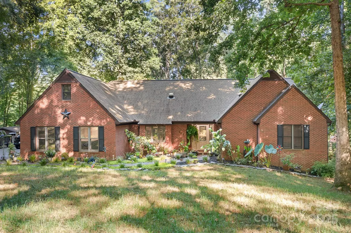 Statesville, NC 28625,408 Florence CIR