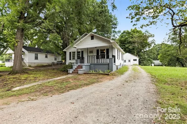 Kannapolis, NC 28083,323 E 20th ST