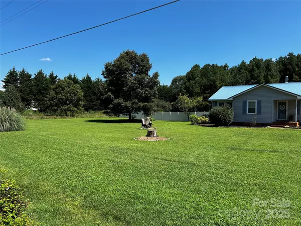 Lincolnton, NC 28092,3224 Harmon RD