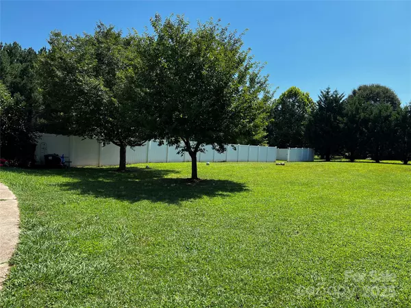 Lincolnton, NC 28092,3224 Harmon RD