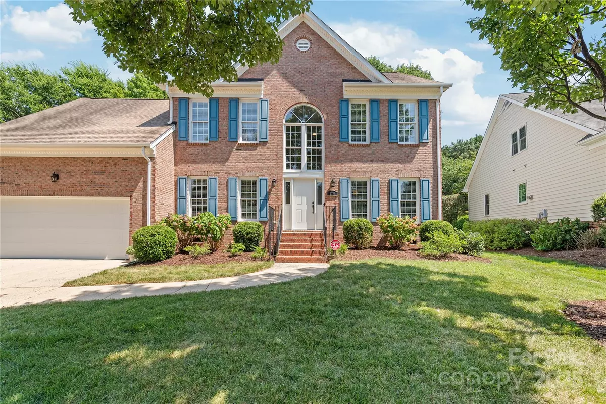 Charlotte, NC 28277,6533 Red Maple DR