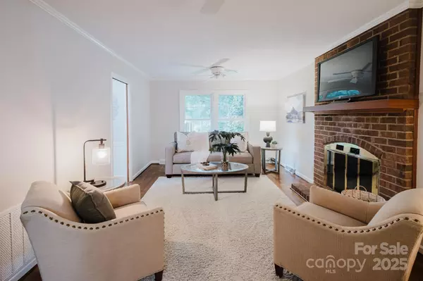 Charlotte, NC 28226,1224 Brockton LN