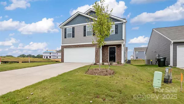 Hendersonville, NC 28792,63 Lillian LN