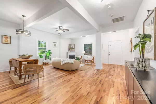 Charlotte, NC 28216,200 Martin ST