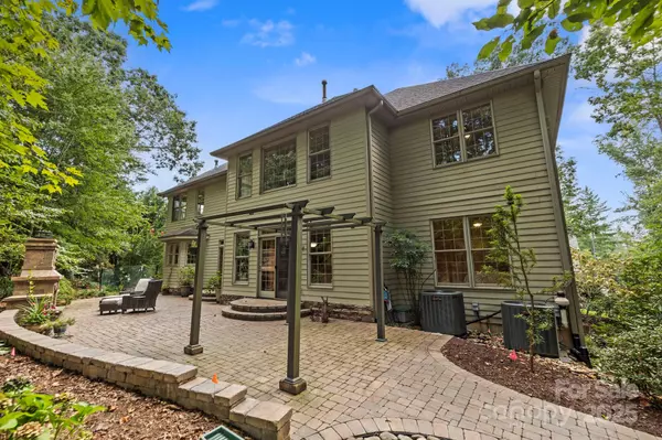 Fletcher, NC 28732,46 Beale CT