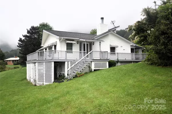 Maggie Valley, NC 28751,97 Crestwood DR