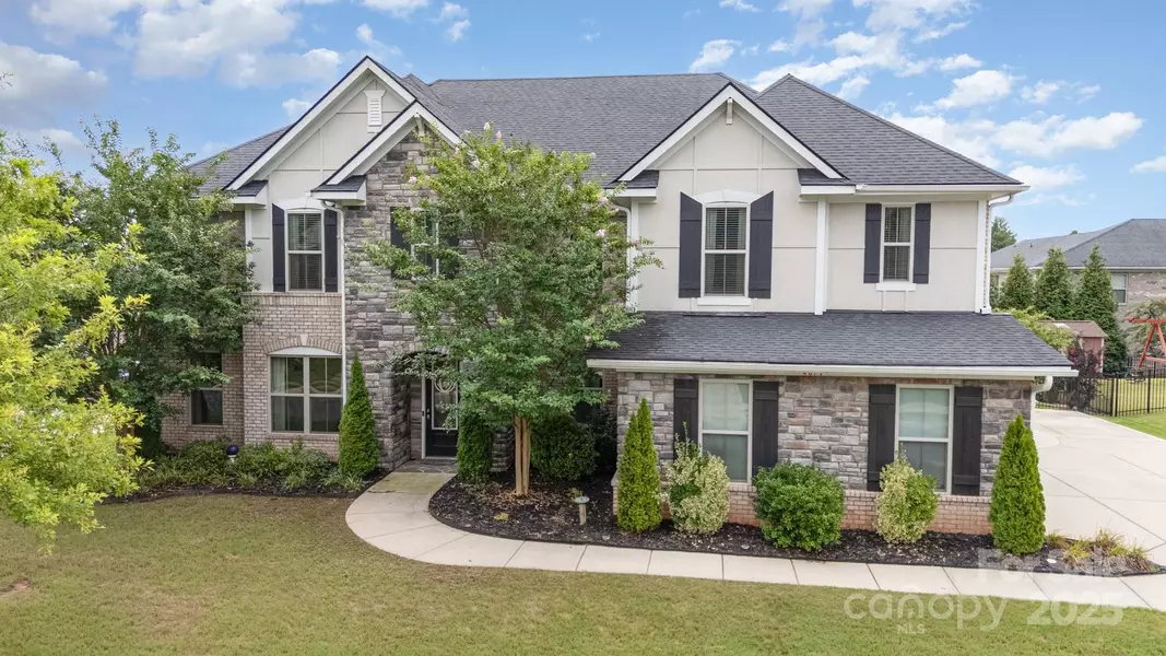 4071 Thames CIR, Fort Mill, SC 29715