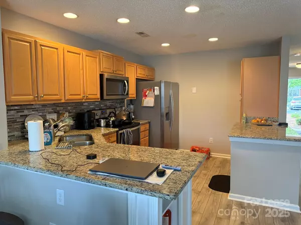 Charlotte, NC 28277,11945 Maria Ester CT