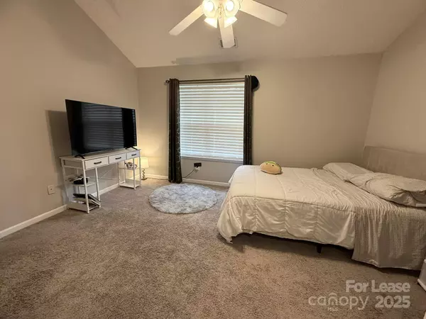 Charlotte, NC 28277,11945 Maria Ester CT