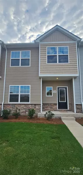 1838 Rhyne Elementary DR, Gastonia, NC 28052